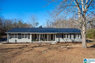 1081 Angel Dr, Jacksonville, AL 36265