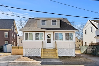 1 Meadowbrook Rd, Braintree, MA 02184