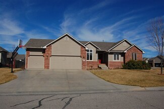 8302 E Old Mill St, Wichita, KS 67226
