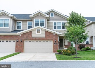 116 Elton Farm Cir, Glen Mills, PA 19342