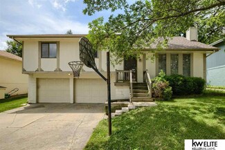 12913 Edna St, Omaha, NE 68138