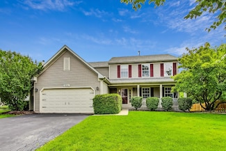 654 Providence Ln, Lindenhurst, IL 60046