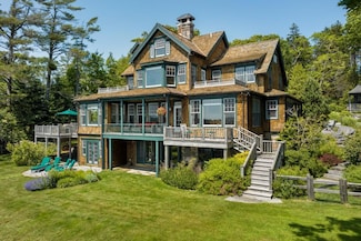 115 Paradise Point Rd, East Boothbay, ME 04544