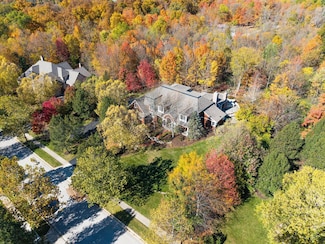 7040 Bordeaux Ct, Dublin, OH 43016