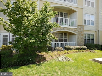 215 Masterson Ct, Trenton, NJ 08618