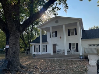 204 S Mickey Mantle Blvd, Commerce, OK 74339