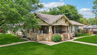 804 Howard St, Taylor, TX 76574