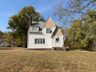 116 Cedar St, New Ulm, MN 56073