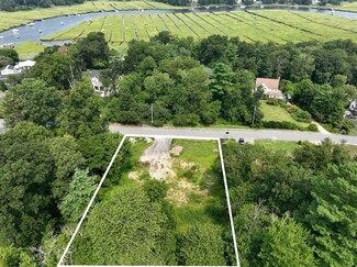 32 Carolyn Cir, Marshfield, MA 02050