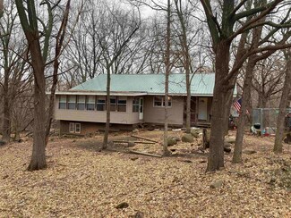 3610 Rutland Dunn Town Line Rd, Stoughton, WI 53589