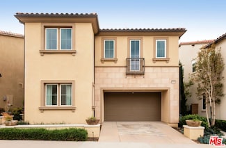 20700 Walnut Cir, Los Angeles, CA 91326