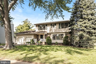 111 Robin Dr, Trenton, NJ 08619