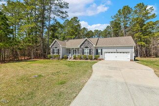808 Cross Link Dr, Angier, NC 27501