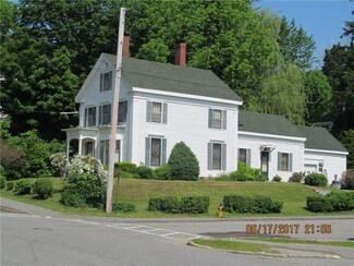 97 Franklin St, Bucksport, ME 04416