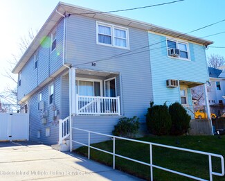 16 Norwalk Ave, Staten Island, NY 10314