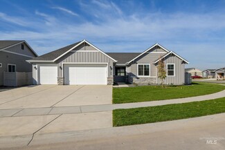 4755 E Coldwater Dr, Nampa, ID 83687