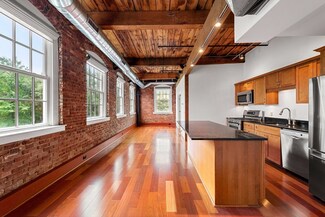 15 Cedar St Unit 37, Amesbury, MA 01913