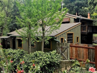 2437 Liberty Ln, Topanga, CA 90290