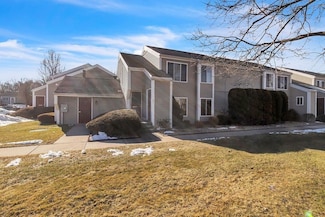 103 Nassau Dr, Springfield, MA 01129