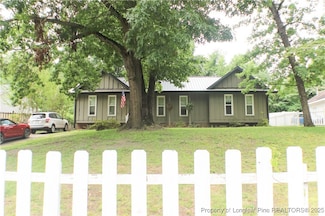4727 Belford Rd, Fayetteville, NC 28314