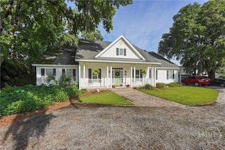 8813 Whitefield Ave, Savannah, GA 31406