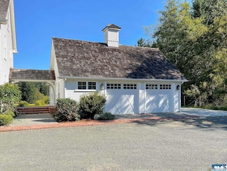 265 Lisel Ln, Port Angeles, WA 98362