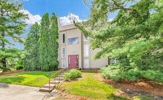2005 S Mattis Ave Unit E, Champaign, IL 61821