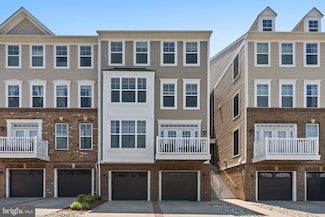 42189 Shorecrest Terrace, Stone Ridge, VA 20105