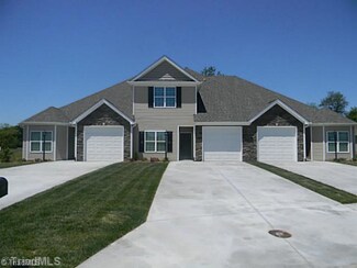 1665 Preston Woods Dr, Winston Salem, NC 27127
