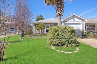 1869 Vineyard St, Navarre, FL 32566