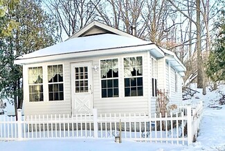 55288 Country Club Rd, South Bend, IN 46619