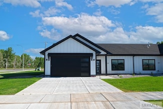 275 Birdie Thompson Dr, Idaho Falls, ID 83401