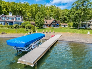5001 County Road 16, Canandaigua, NY 14424
