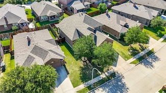 3028 Maple Creek Dr, Fort Worth, TX 76177