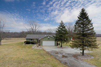 7149 Randolph St, Hobart, IN 46342