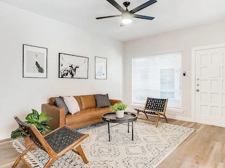 4203 Gilbert Ave Unit 219, Dallas, TX 75219
