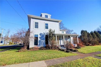 129 E Williams St, Waterloo, NY 13165