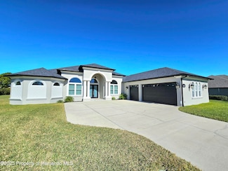 11199 Warm Wind Way, Weeki Wachee, FL 34613