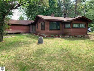 4236 Willert Rd, Glennie, MI 48737