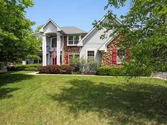 8088 Orchard Commons E, Long Grove, IL 60047