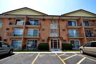 7540 W 111th St Unit 3D, Worth, IL 60482