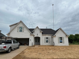 120 Laurel Wood Ln, Oakland, TN 38060