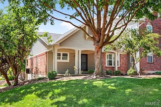 5477 Kenrick Parke Dr Unit 1, Saint Louis, MO 63119