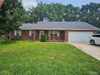 19738 Stirrup Ln, Waynesville, MO 65583