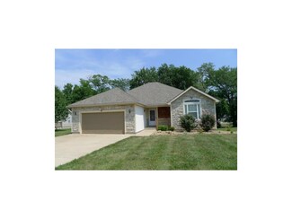 205 Blackjack Ave, Lone Jack, MO 64070