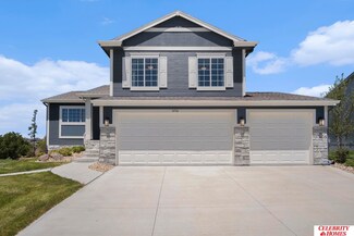 8407 S 178th St, Omaha, NE 68136
