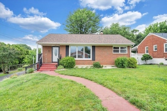 1709 Coveland Dr NW, Roanoke, VA 24017