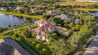 3171 Founders Club Dr, Sarasota, FL 34240