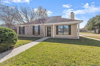 7902 Bayou Fountain Ave, Baton Rouge, LA 70820