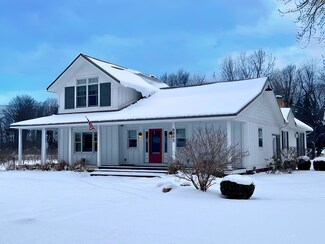 6895 107th Ave, South Haven, MI 49090